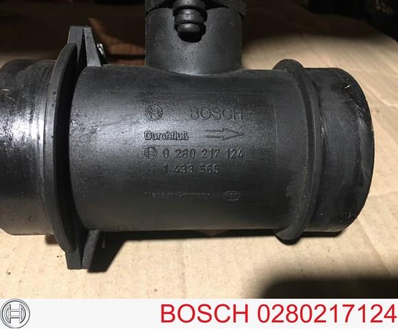 0280217124 BOSCH Датчик потока (расхода) воздуха, расходомер M.A.F. - (Mass Airflow) купить в Ирпень