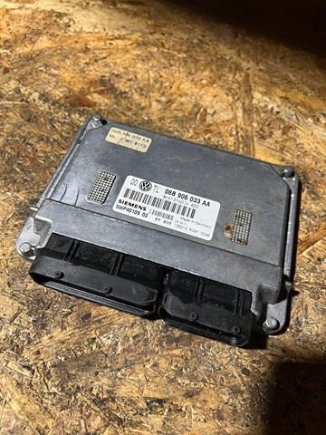 ЭБУ двигателем 06B906033AA VAG