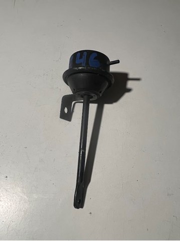 Блок дроссельной заслонки 2246035 BMW