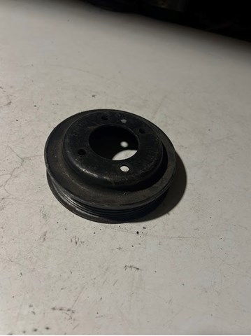 2246129 BMW Шкив помпы купить в Полтава