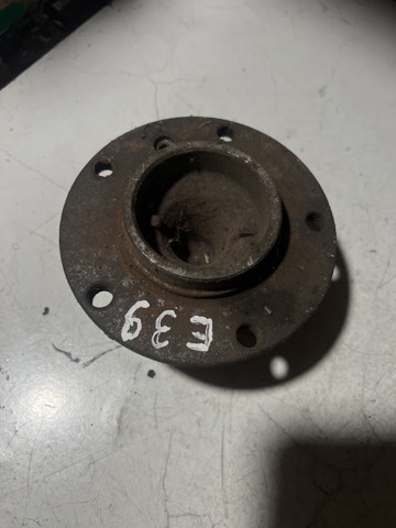BMW 31221093427 Передняя ступица в наличии Одесса