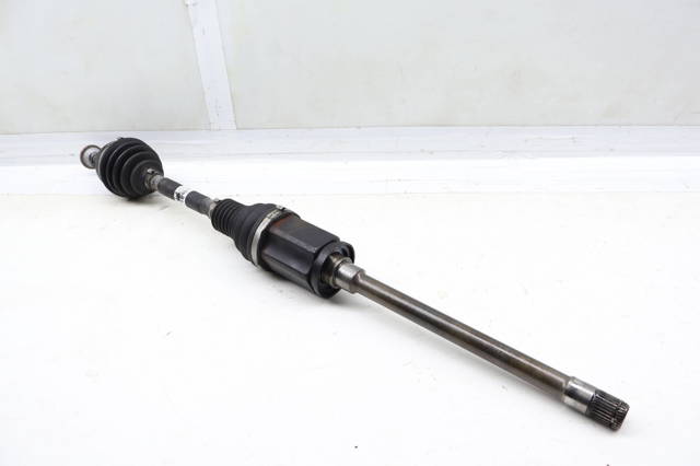 Полуось передняя, правая 31607618680 BMW