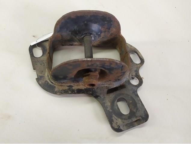 33303411878 BMW Кронштейн сайлентблока продольного рычага купить в Львов