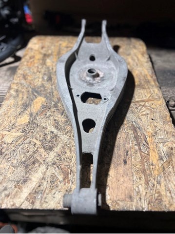 33321094889 BMW купить в Запорожье