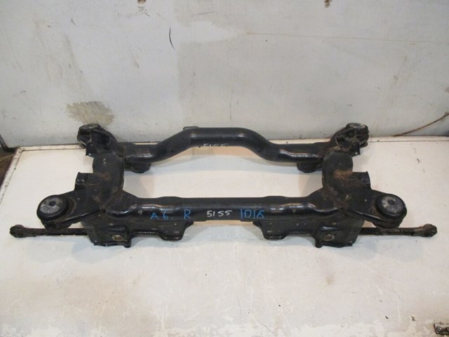 Поперечка задней подвески 4B0505235CA VAG