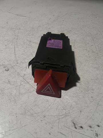 4B0941509K VAG Кнопка аварийки купить в Винница