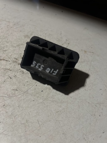 Подушка домкрата нижняя, поддомкратник 51717237195 BMW