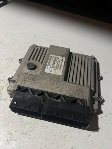 Компьютер двигателя 51812866 FIAT