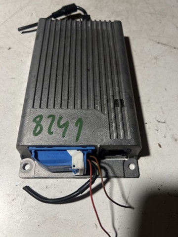 Зарядный блок устройства громкой связи 84109224674 BMW