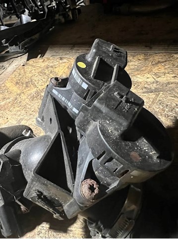 Дроссельная заслонка в сборе 9655971880 FORD