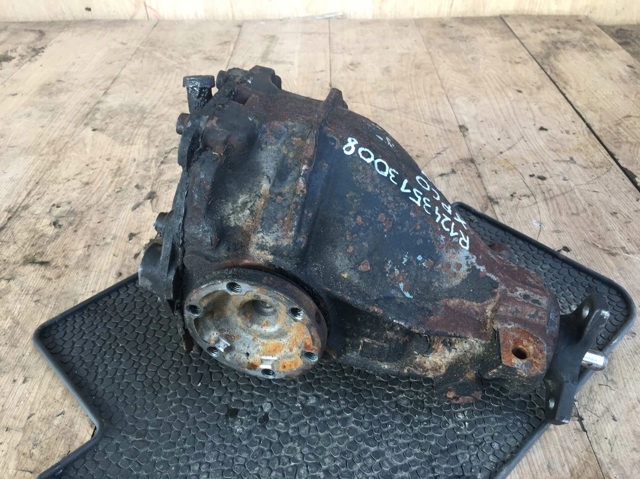 R1243513008 MERCEDES Крышка редуктора заднего купить в Харьков