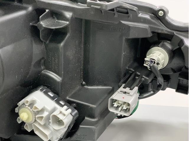 84002CA111 SUBARU Фара левая купить в Ирпень