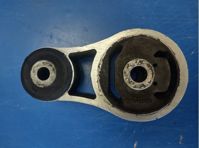 Задняя опора двигателя TD1139040D MAZDA