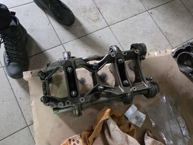 R6510111401 MERCEDES купить в Кривой Рог
