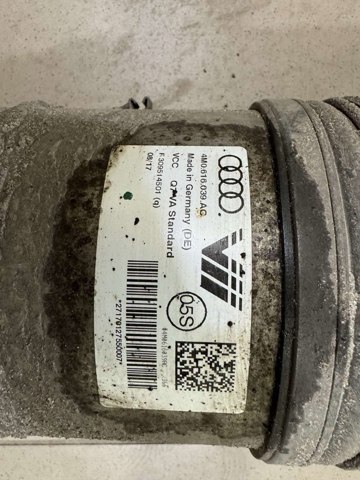 Амортизаторы передние 4M0616039AC VAG