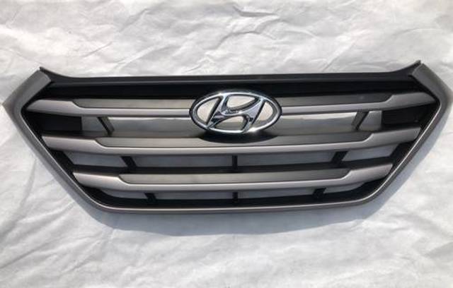 Облицовка радиатора 86350D7000 HYUNDAI
