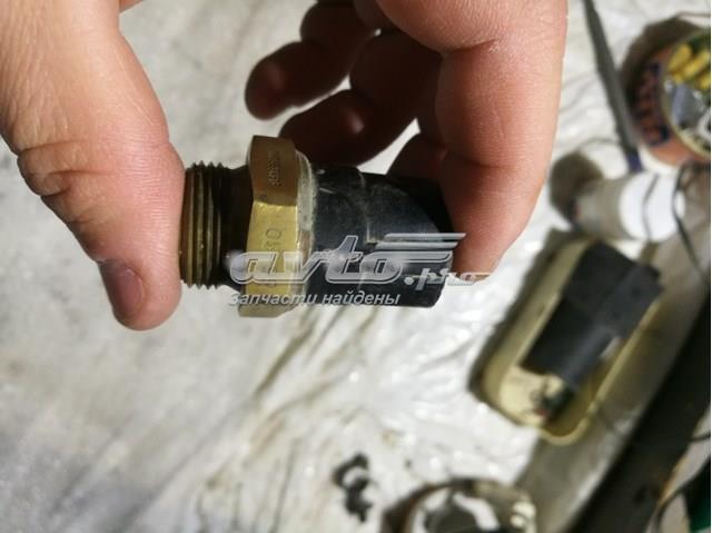 VAG 1H0959481B Датчик включения вентилятора в наличии Ирпень