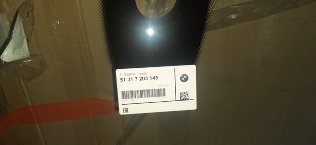 BMW 51317203145 Стекло лобовое  в наличии Черкассы