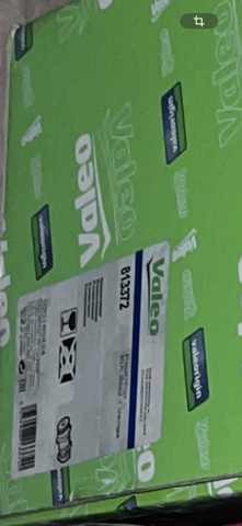 Компрессор климатической установки 813372 VALEO