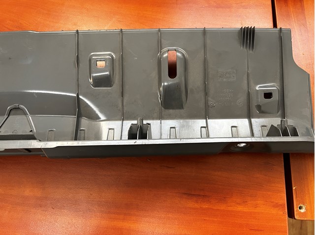 51479113340 BMW Облицовка задней панели багажника купить в Одесса