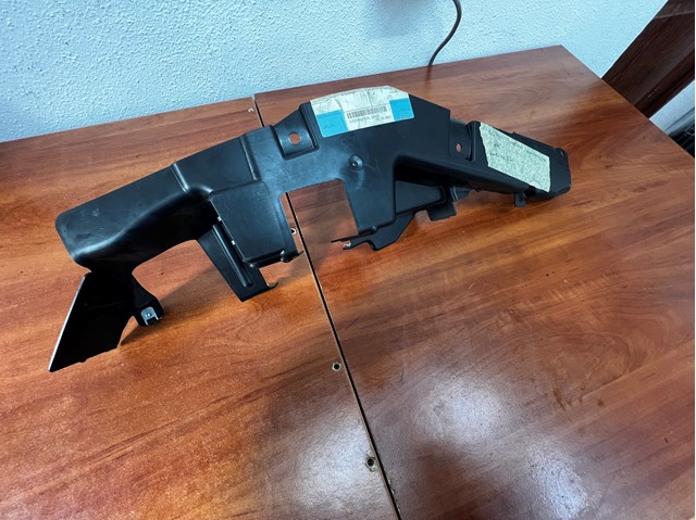 51757160240 BMW Защитный кожух рулевого механизма купить в Одесса