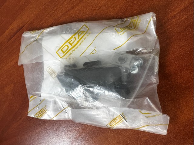 DIAMOND K91785102 Кронштейн (адаптер) крепления фары передней правой в наличии Кривой Рог