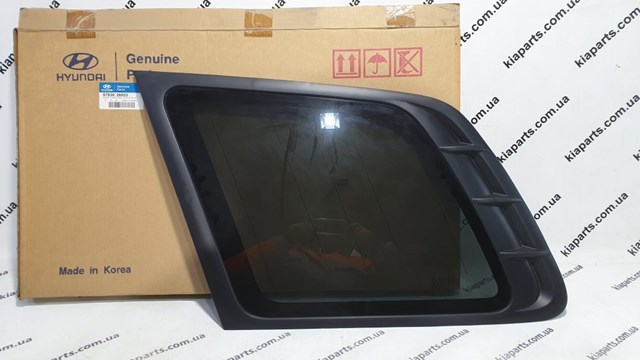 Стекло багажного отсека, левое 8783026053 HYUNDAI