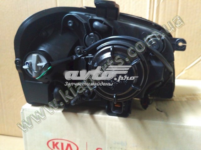 Фары 921013C521 HYUNDAI