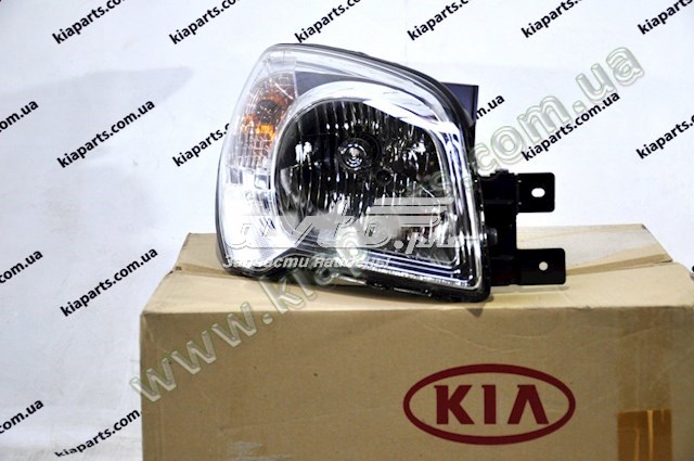 Фара комбинированная, передняя 921021F521 HYUNDAI