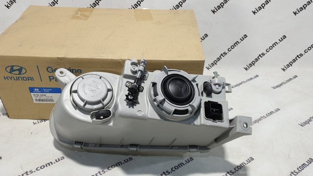 Фара правая 9210234530 HYUNDAI