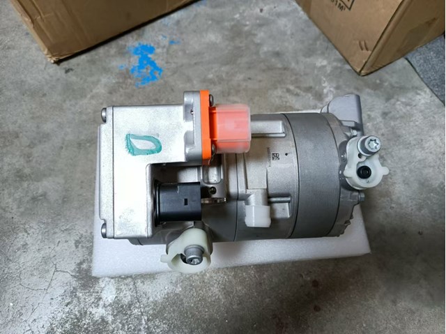 5QE816803G VAG Компрессор кондиционера купить в Запорожье