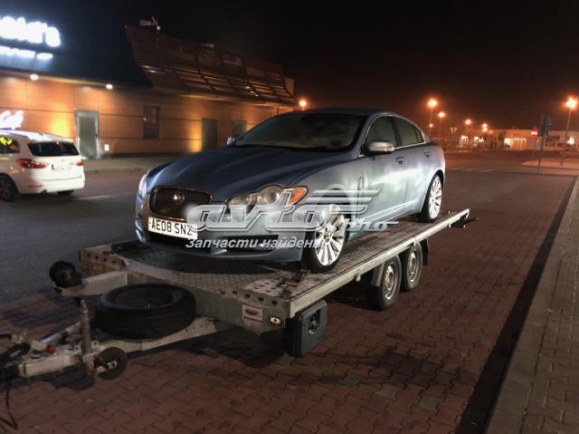 Крыло левое C2Z4034 JAGUAR