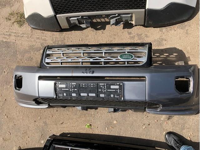 Бампер передний в сборе LR034184 LAND ROVER