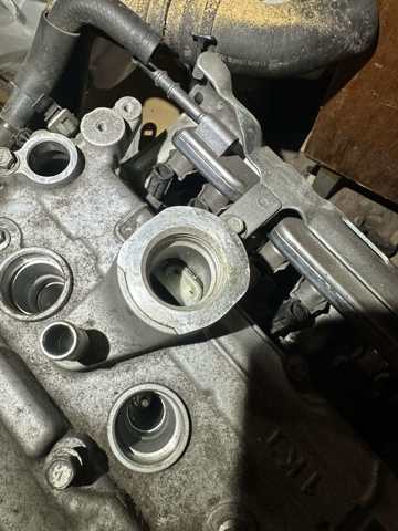 Мотор в сборе 10102BA60A NISSAN