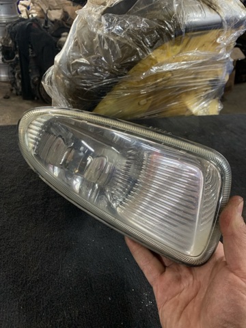 04857238AB CHRYSLER Фара противотуманная правая купить в Украина