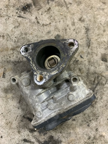 RENAULT 147109913R Байпасный клапан EGR, рециркуляции газов в наличии Ирпень