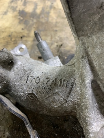 147170741R RENAULT купить в Ужгород