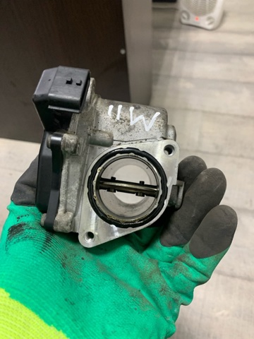 147B000Q0C Регулирующая заслонка EGR купить Полтава