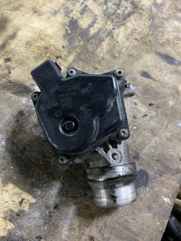 Дроссельная заслонка в сборе 161A09794R RENAULT