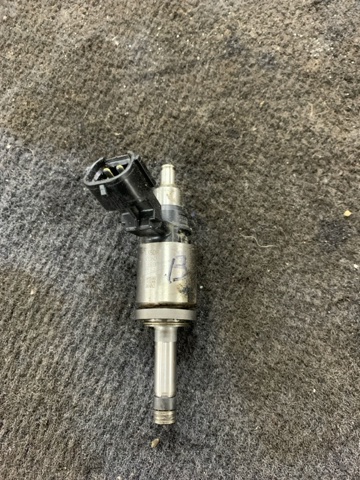 Топливные форсунки 1660000Q2A NISSAN