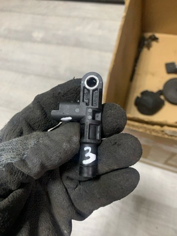 FORD 1866401 Датчик распредвала в наличии Черкассы