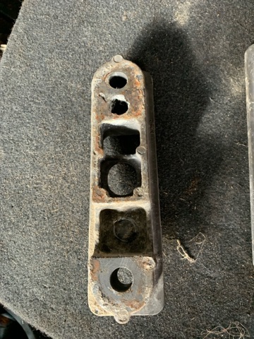 Сайлентблок подрамника 20511AE000 SUBARU