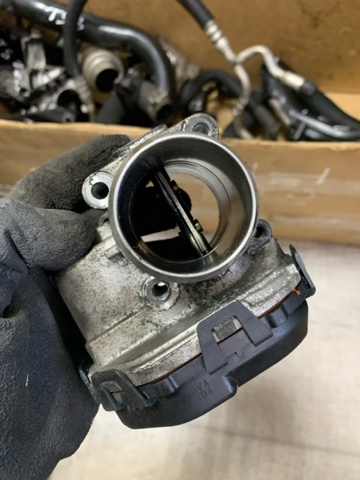 FORD 2168321 Дроссельная заслонка в наличии Николаев