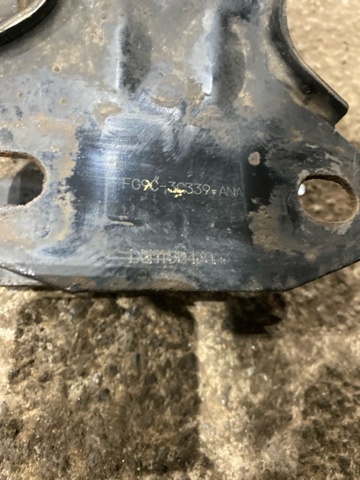 FORD 2180767 Рычаг передней подвески нижний правый в наличии Харьков