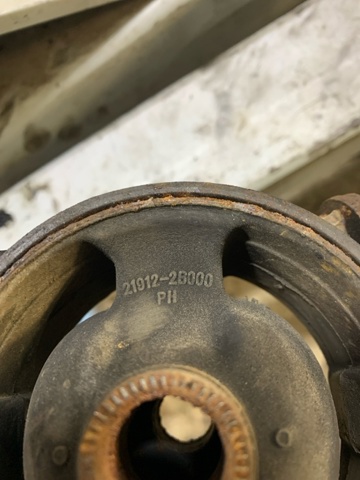 219102B100 HYUNDAI Передняя опора двигателя купить в Харьков