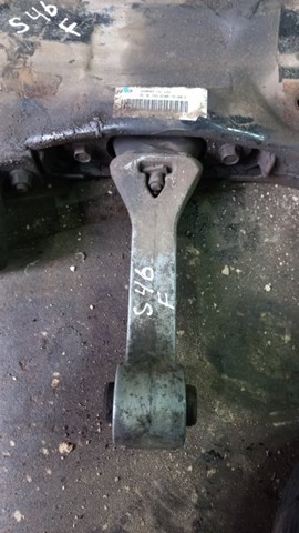 Подушка (опора) двигателя, передняя 219502S000 HYUNDAI