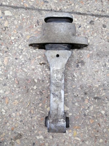 Подушка двигателя передняя 219502S000 HYUNDAI
