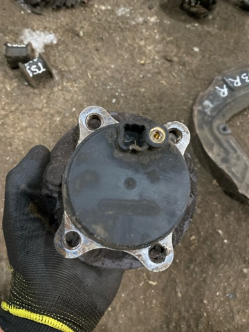2236121 FORD Задняя ступица купить в Сумы