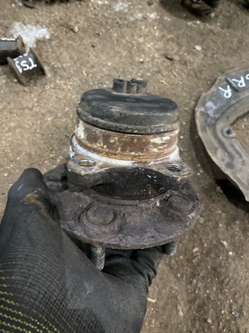 FORD 2236121 Задняя ступица в наличии Киев