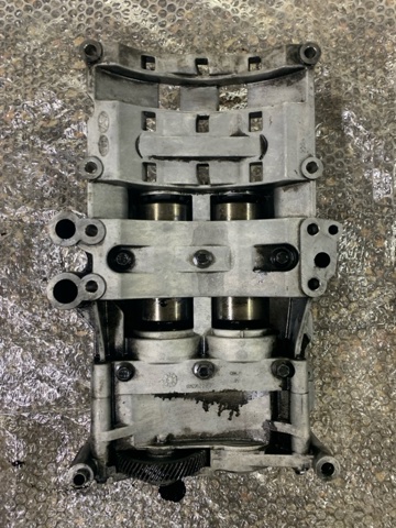 Корпус балансировочного механизма 233002F000 HYUNDAI